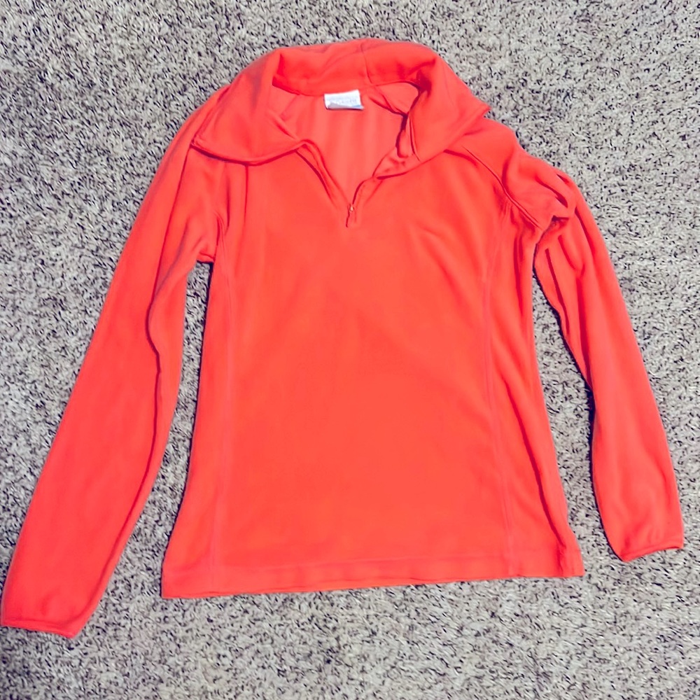 Columbia, peach super soft, size small fits like xs